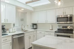13100 SW Butner Ct, Beaverton, OR 97005 - Photo 5