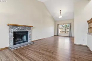 17512 NW Fieldstone Dr, Beaverton, OR 97006 - Photo 3