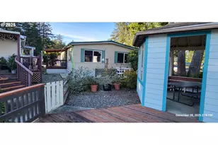 1765 Shorepines Dr, Coos Bay, OR 97420 - Photo 3