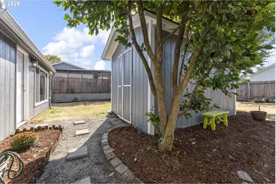 2360 NE Cleveland Ave, Gresham, OR 97030 - Photo 37