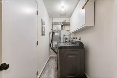 17660 NW Shorewood Dr, Beaverton, OR 97006 - Photo 11