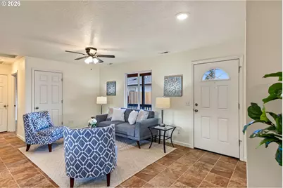 2645 Evergreen Ct NE, Salem, OR 97301 - Photo 7