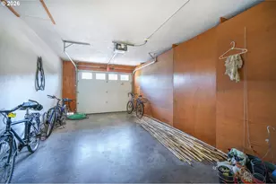 2190 Pierce St, Eugene, OR 97405 - Photo 17