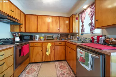 2190 Pierce St, Eugene, OR 97405 - Photo 5