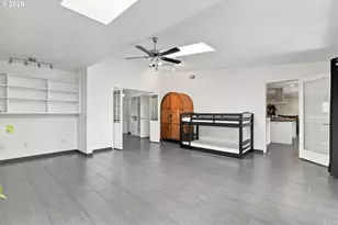 2265 24th St, Florence, OR 97439 - Photo 17