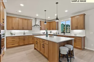8823 SW Peoria Ln, Tualatin, OR 97062 - Photo 5