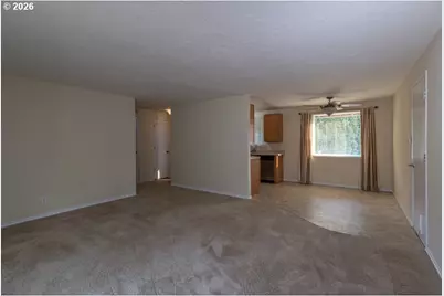 1090 Denise St SE, Salem, OR 97302 - Photo 21