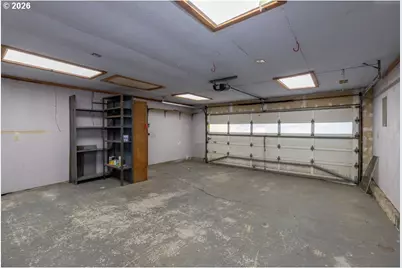 1090 Denise St SE, Salem, OR 97302 - Photo 17
