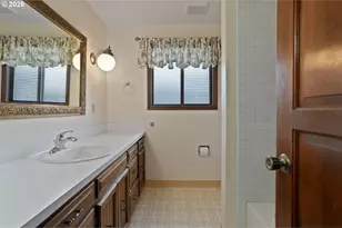1650 Springhill Dr, Albany, OR 97321 - Photo 41