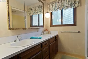 1650 Springhill Dr, Albany, OR 97321 - Photo 37