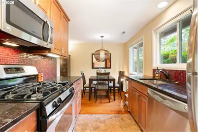 4520 NW Barnes Rd, Portland, OR 97210 - Photo 17
