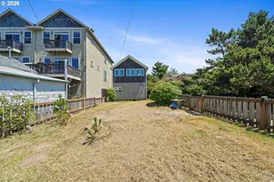 552 Hwy 101, Rockaway Beach, OR 97136 - Photo 17