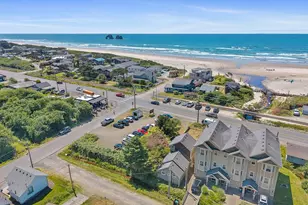 552 Hwy 101, Rockaway Beach, OR 97136 - Photo 31