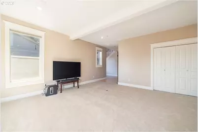 11730 SE Broyles Ct, Clackamas, OR 97015 - Photo 7