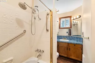 2409 NE 100th St, Vancouver, WA 98686 - Photo 7