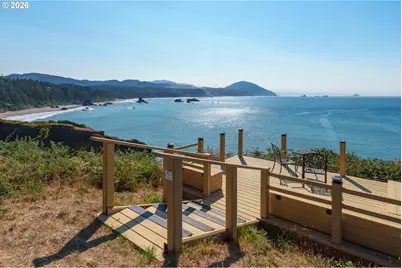 409 Jackson Street, Port Orford, OR 97465 - Photo 11