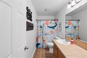 539 NE 20th Ave, Canby, OR 97013 - Photo 39