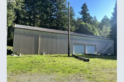 30 Winchuck River Rd, Brookings, OR 97415 - Photo 9