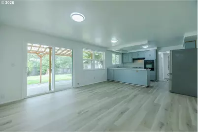 829 Rossmore St, Eugene, OR 97404 - Photo 11