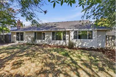 17210 NW Lonerock Ln, Beaverton, OR 97006 - Photo 37