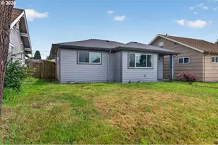 306 23rd Ave, Longview, WA 98632 - Photo 3