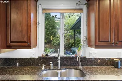 2714 NE 110th St, Vancouver, WA 98686 - Photo 13