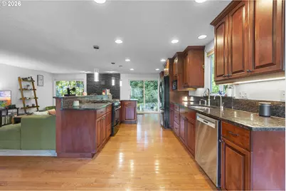2714 NE 110th St, Vancouver, WA 98686 - Photo 9