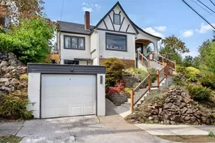461 SE 72nd Ave, Portland, OR 97215 - Photo 1