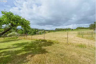 9114 Old Highway 99 S, Winston, OR 97496 - Photo 31