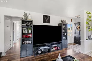 21095 Savage Rd, Sheridan, OR 97378 - Photo 7