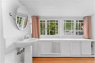 8005 SW 46th Ave, Portland, OR 97219 - Photo 21