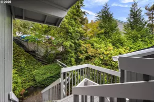 44 Eagle Crest Dr, Lake Oswego, OR 97035 - Photo 3