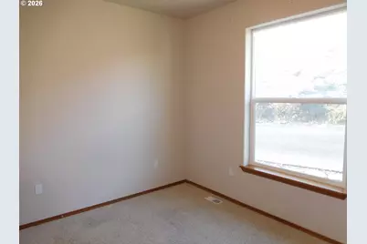 815 N Main St, Pendleton, OR 97801 - Photo 15