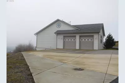 815 N Main St, Pendleton, OR 97801 - Photo 3