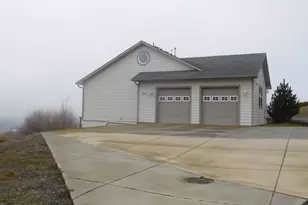 815 N Main St, Pendleton, OR 97801 - Photo 3