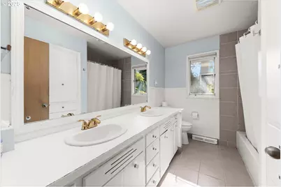 1110 E 28th Ave, Spokane, WA 99203 - Photo 15