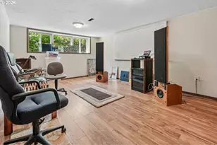 727 SE 54th Ave, Portland, OR 97215 - Photo 25