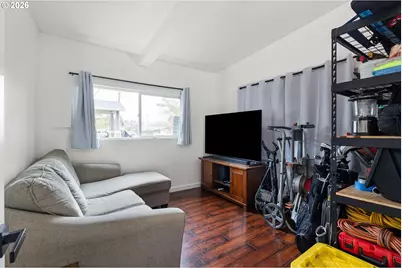 8625 SE Knapp St, Portland, OR 97266 - Photo 31