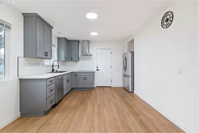 8625 SE Knapp St, Portland, OR 97266 - Photo 5