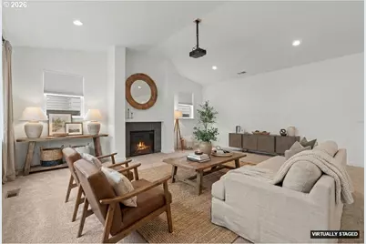 1320 N Broadway St, Estacada, OR 97023 - Photo 3