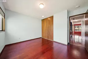 12517 NE Shaver St, Portland, OR 97230 - Photo 23