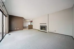 12517 NE Shaver St, Portland, OR 97230 - Photo 19