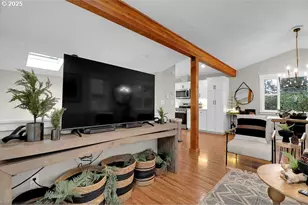 1885 Woodlawn Ave, Eugene, OR 97403 - Photo 23