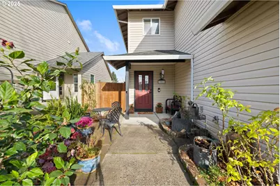 1021 SW 24th St, Troutdale, OR 97060 - Photo 3