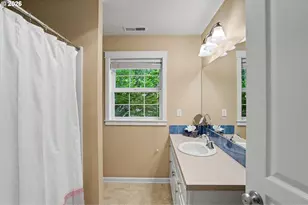 430 Luther St S, Salem, OR 97302 - Photo 35