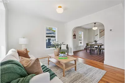 3755 SE Lincoln St, Portland, OR 97214 - Photo 9