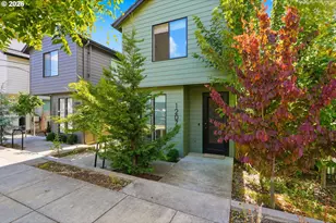 12078 SE Pine St, Portland, OR 97216 - Photo 3