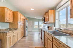 53476 Arrow Gap Rd, Silver Lake, OR 97638 - Photo 7