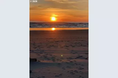 8545 Song St, Rockaway Beach, OR 97136 - Photo 21