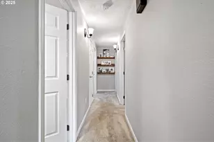 34127 El Manor Ave, Eugene, OR 97405 - Photo 25